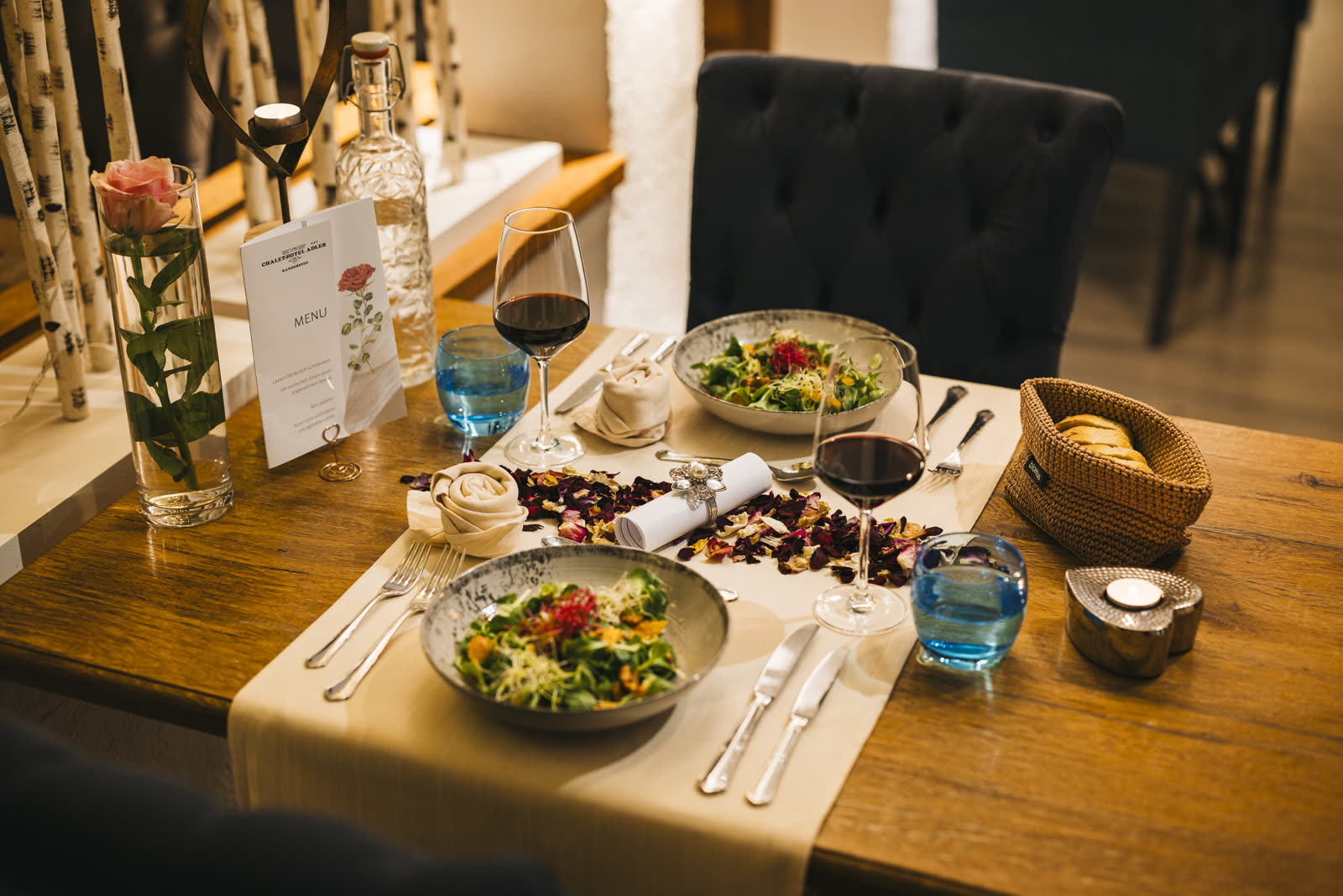 Vorspeise mit Salat im Restaurant des Chalet-Hotel Adler